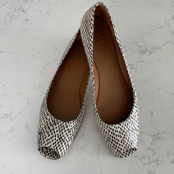 Aquatalia Peek A Boo Toe Slip On Snake Dot Print Leather Shoes Blk & Wht Sz 9 - Picture 14 of 14